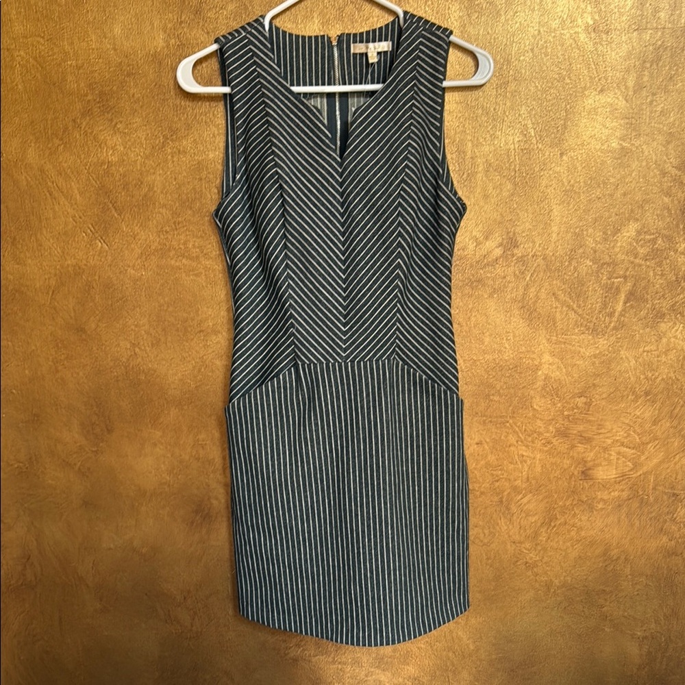 Altar'd State Black and White Sheath Mini Dress V-Neck Sleeveless